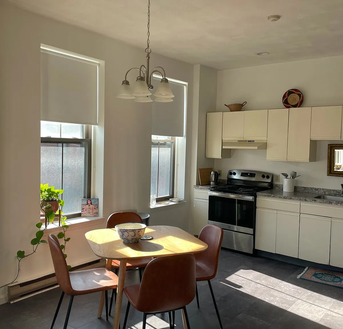 1 bed, 800 sqft, $1,950 — Photo 1