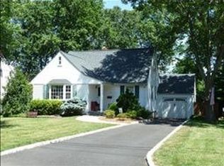 93 The Fellsway, New Providence, NJ 07974