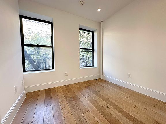 3rd image of 342 E 85th St APT 7