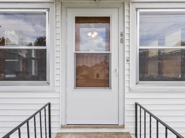 60 W Manchester St, Markesan, WI 53946