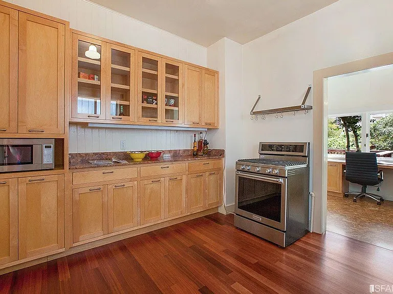 Brand New Kitchen with Stainless Steel Appliances