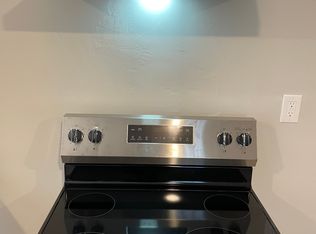 30 Hargrave Ave APT 3, Holliston, MA 01746