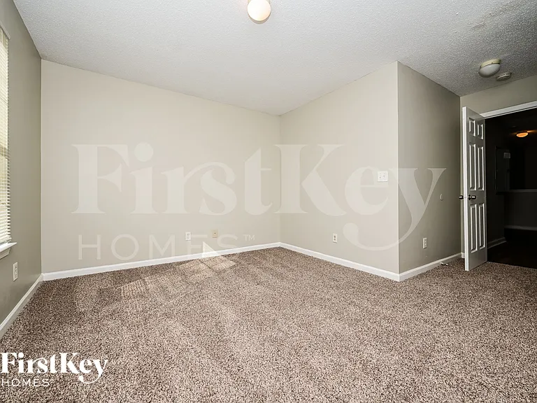 2355 Brianna Dr — Photo 12