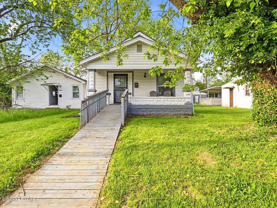 1st image of 4002 Greenwood Ave