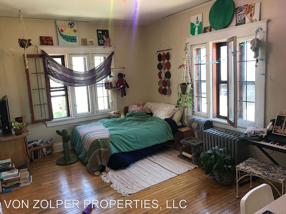 1st image of 3481 N Oakland Ave #2