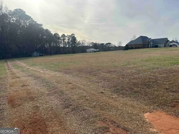 843 S Thompson Rd, Pine Mountain, GA 31822