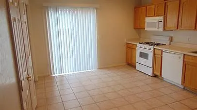 2809 N Superstition Ln #A — Photo 5