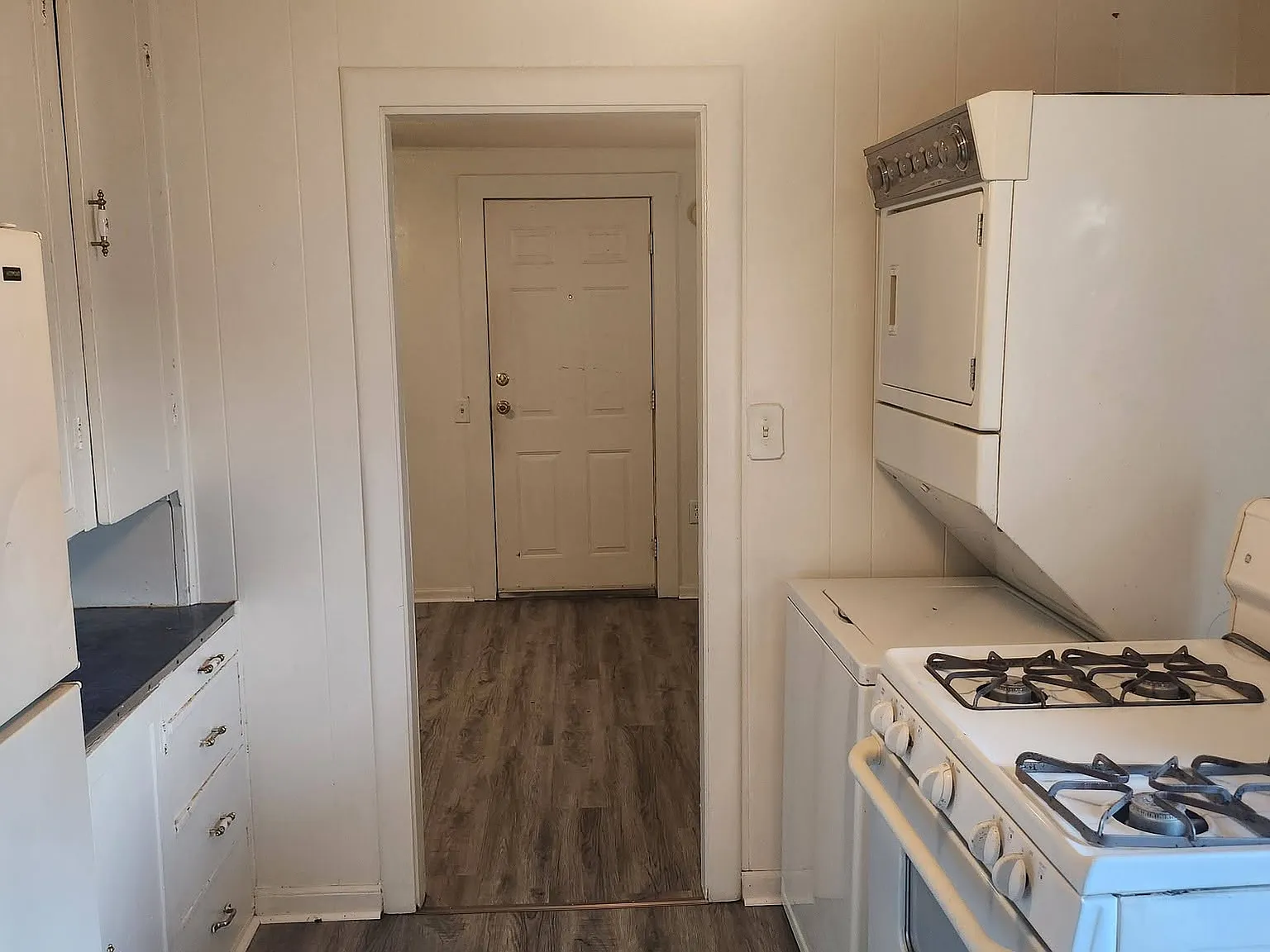1 bed, 480 sqft, $900 — Photo 4