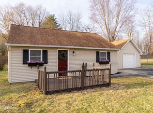 6 Nolan Rd, Ballston Lake, NY 12019