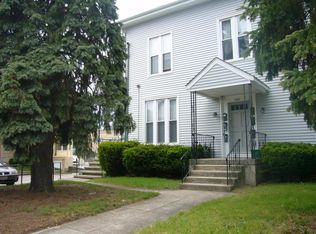 160 Cottage St APT 1, Pawtucket, RI 02860