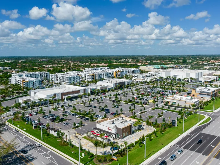 Uptown Boca Villas — Photo 39