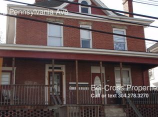 420 1/2 Pennsylvania Ave, Morgantown, WV