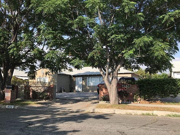2nd image of 2523 Flores St