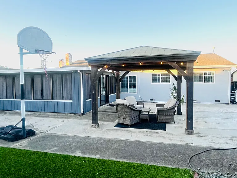 32530 Shiela Way — Photo 11
