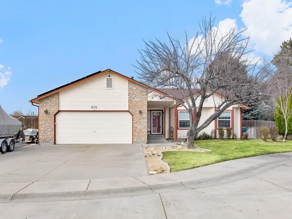 875 Eagle Ct, Mountain Home, ID 83647