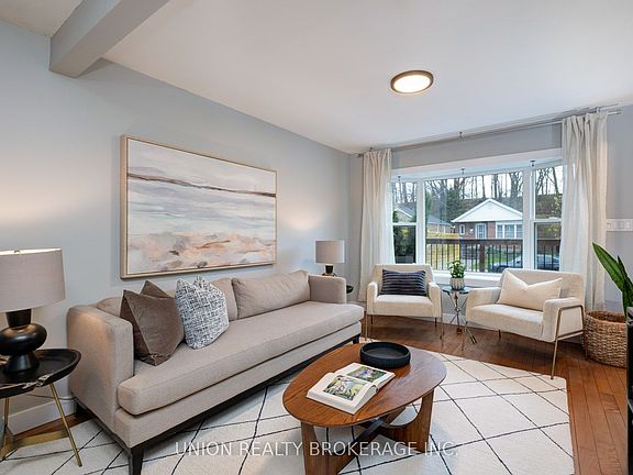 4th image of 37 Rhydwen Ave
