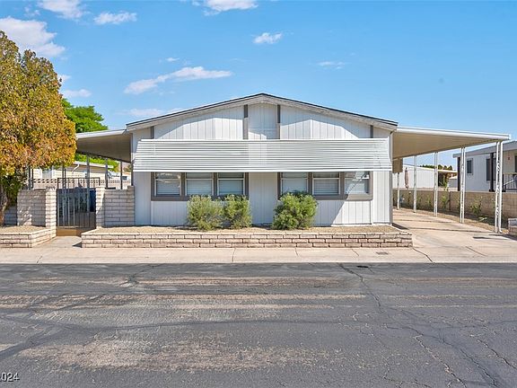 2nd image of 3208 Tularosa Ln