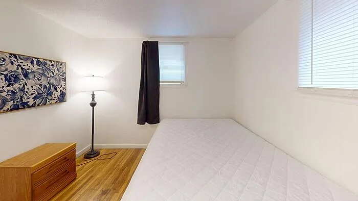723 N 10th St #2 — Photo 4