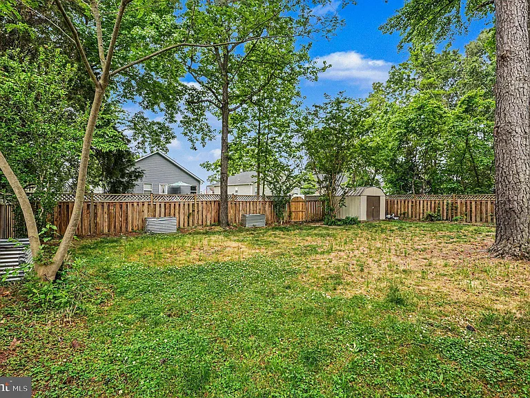 78 Woodmount Dr — Photo 26