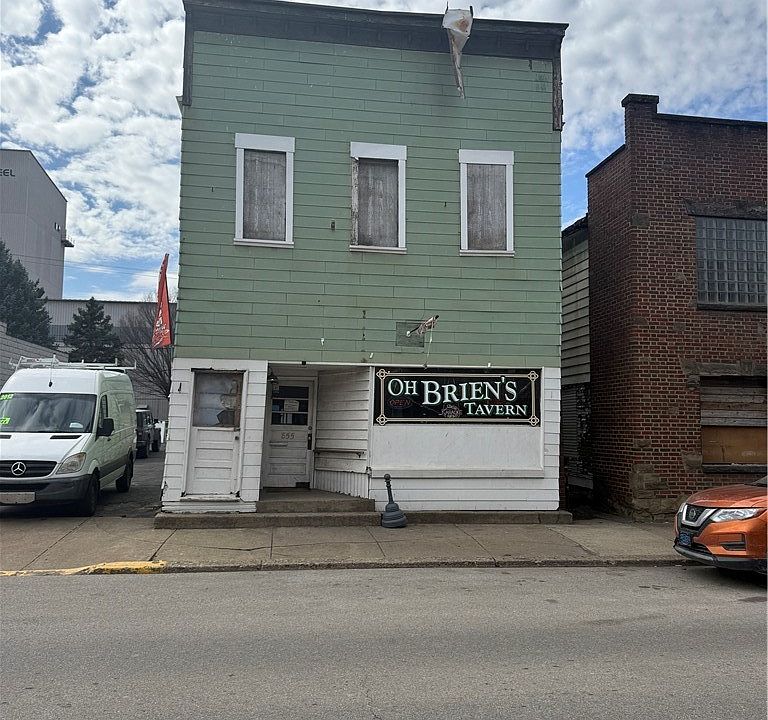 1st image of 855 Main St