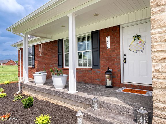 5th image of 103 Branson Cir