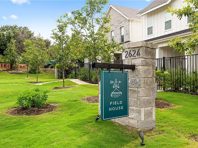 2624 Metcalfe Rd #8 — Photo 30