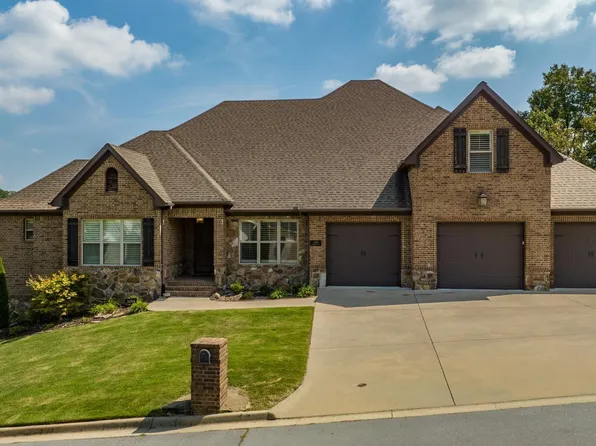 14304 Overcreek Pass, Little Rock, AR 72211