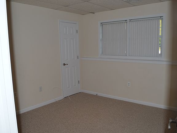 Lower level finished bedroom