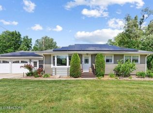 4339 Clinton Rd, Jackson, MI 49201