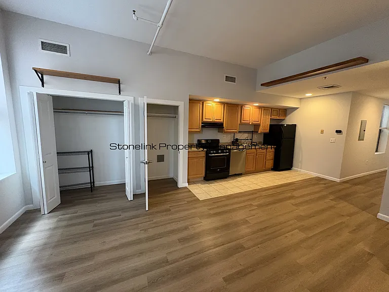 79 Washington St #301 — Photo 12