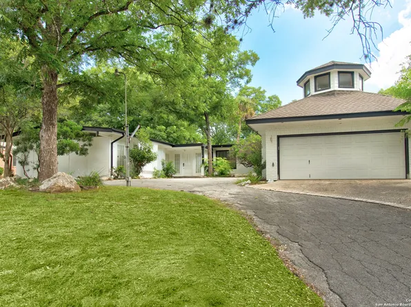 2611 HOPETON DR, San Antonio, TX 78230