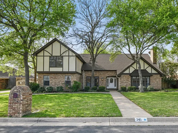 341 Charleston Pl, Hurst, TX 76054