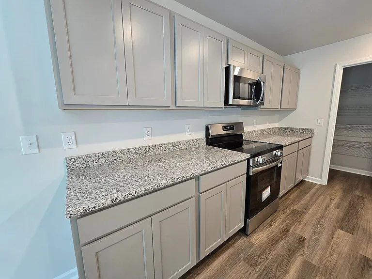 7091 Woodline Dr SW — Photo 22
