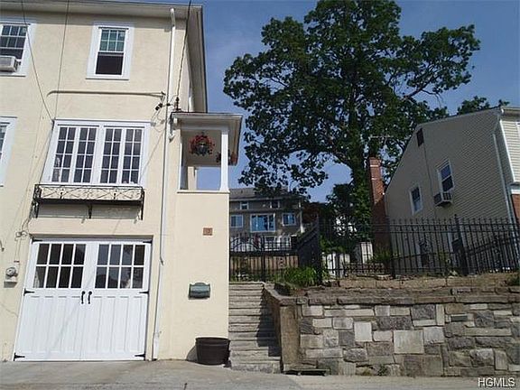 2nd image of 12 Franklin St