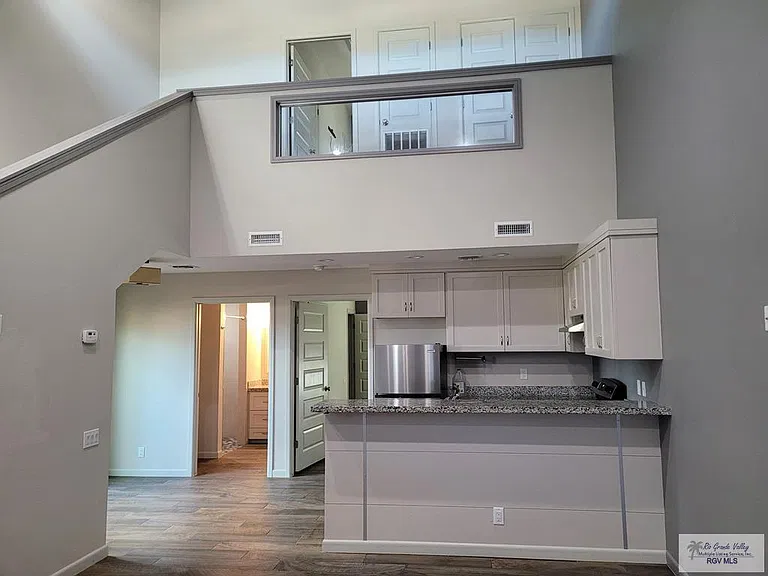 7701 Via Del Mar Cir #A-1 — Photo 3