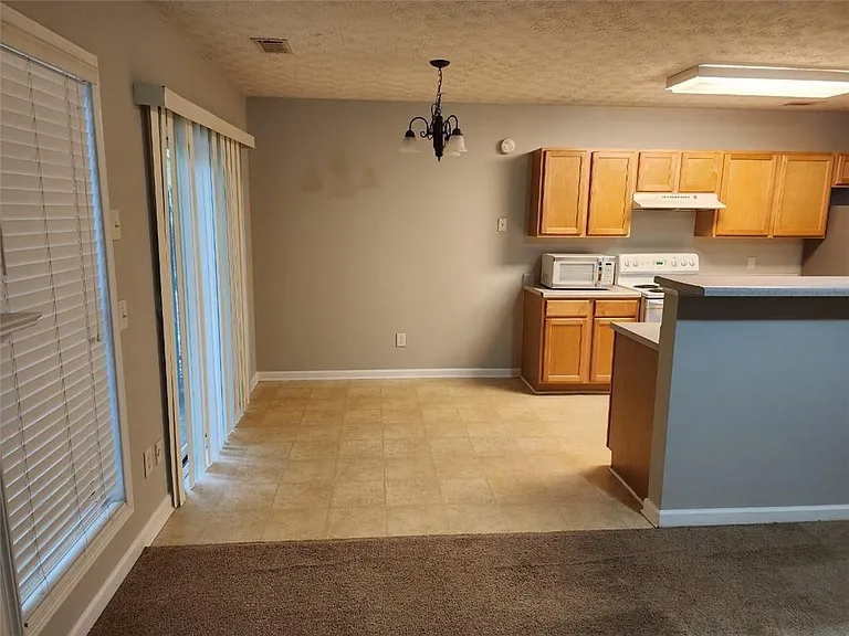 6129 Brookechase Ln — Photo 8