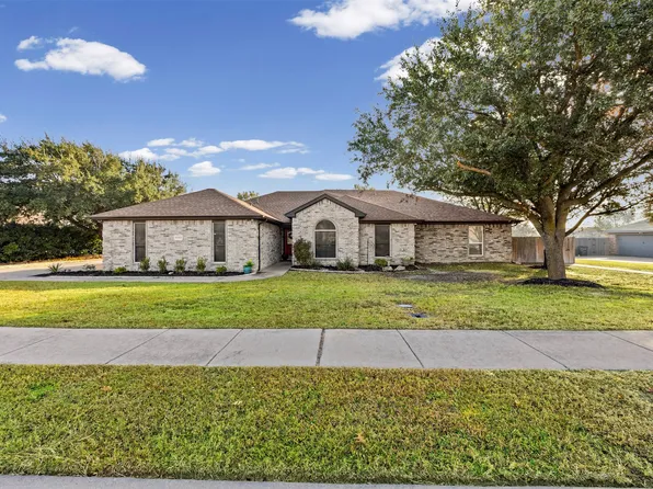6060 Park View Dr, Midlothian, TX 76065