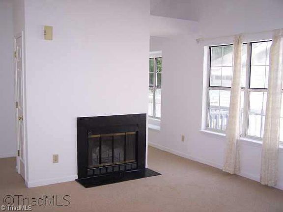 3rd image of 3607 McCuiston Rd #29