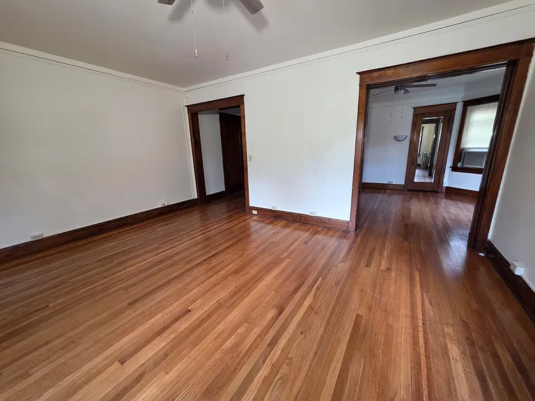 824 Columbus St #4 — Photo 3