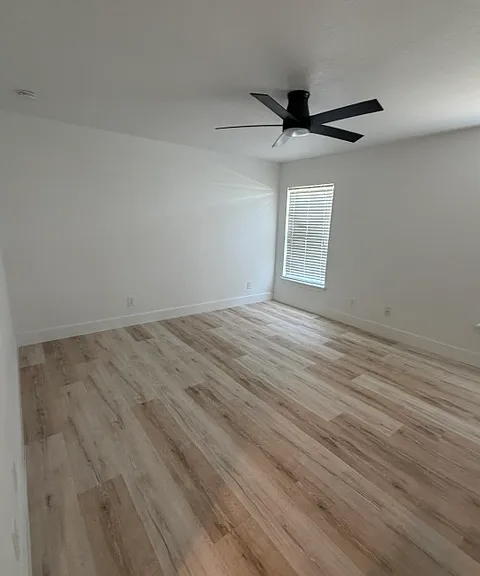 939 Dora Ave — Photo 1