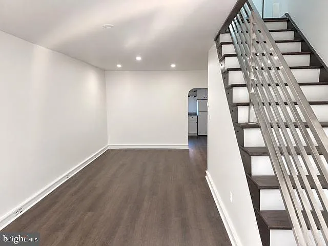 2 bed, 1.0 bath, 888 sqft, $1,500 — Photo 2