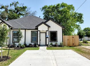 4214 Weaver Rd #2, Houston, TX 77016