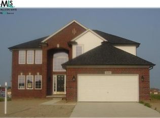 51216 Birdie Dr, Update, MI