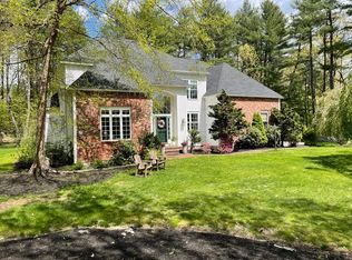 1 Stacys Way, Acton, MA 01720