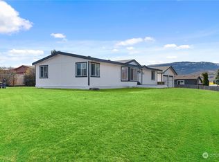 652 Larch St, East Wenatchee, WA