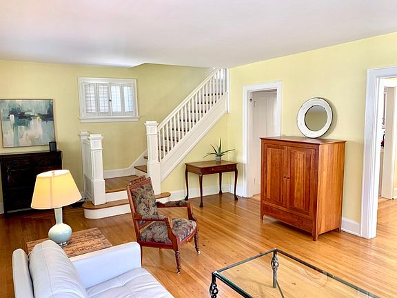 5th image of 6254 Cary Ave