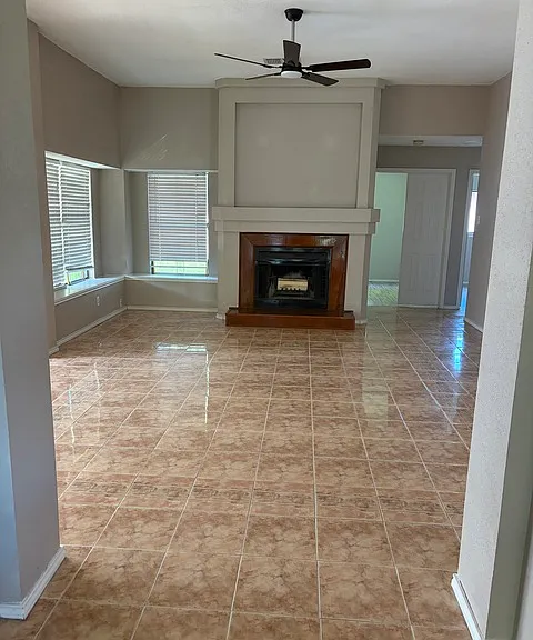 13210 Larkplace Dr — Photo 3