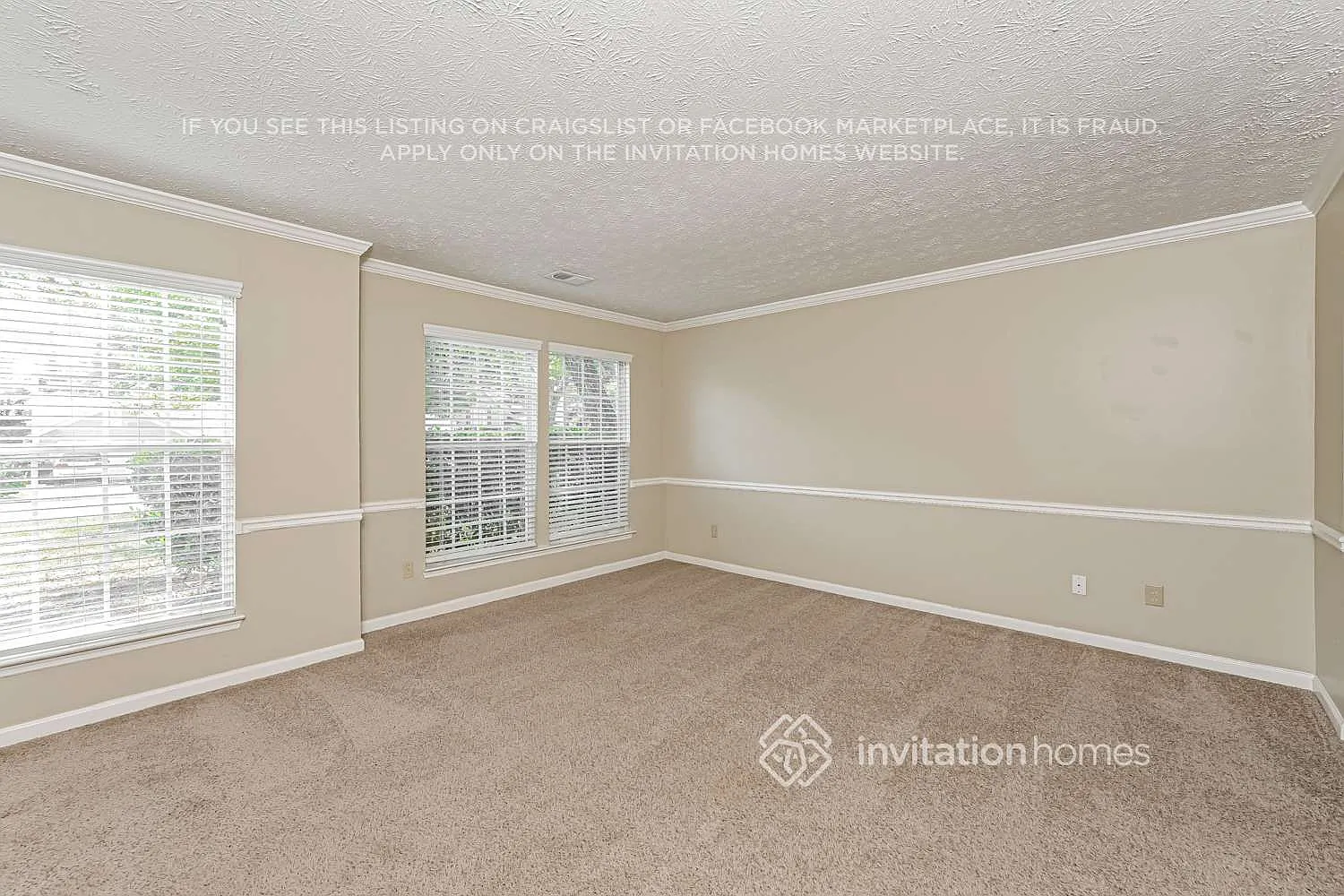 495 Meadowfield Ct Lawrenceville, GA 30043 — Photo 4