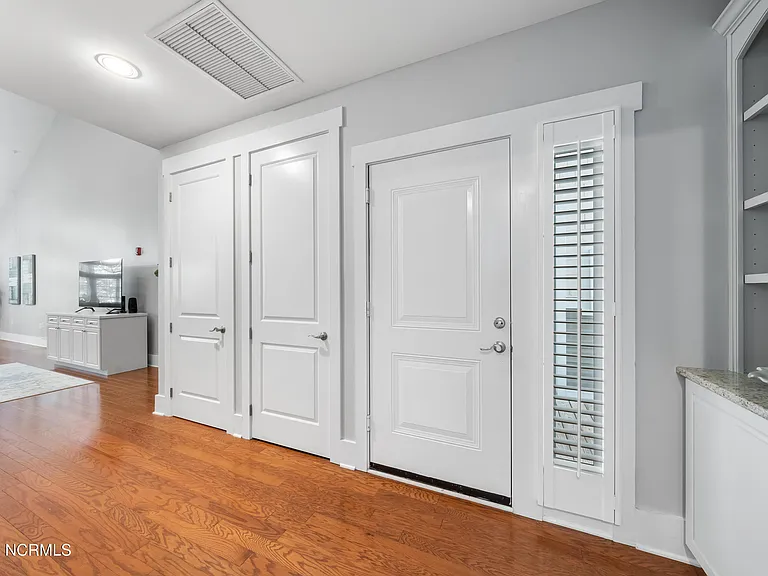 2537 Saint James Dr SE #807 — Photo 6