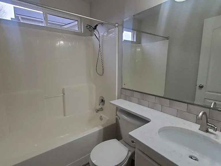 4111 E Iris Ct — Photo 13